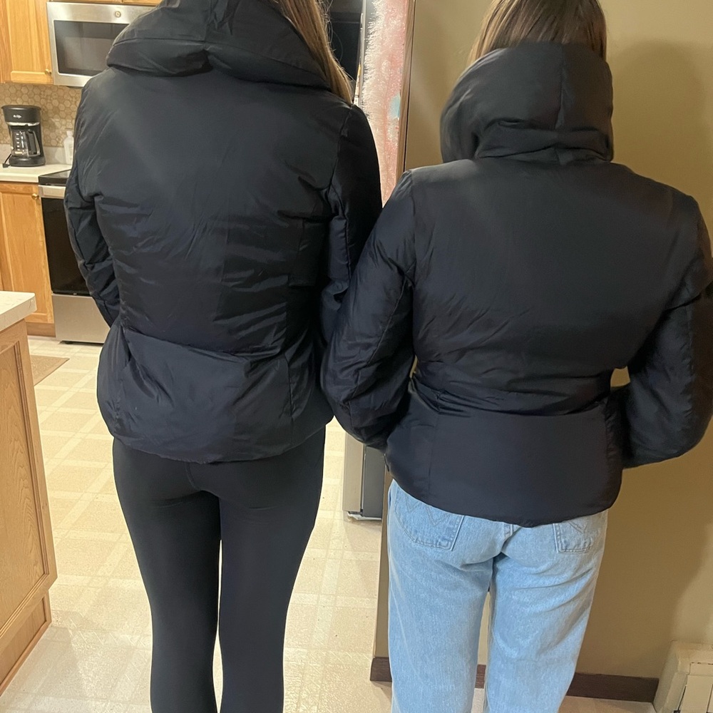 Matching BCBG jackets - Picture 5 of 6